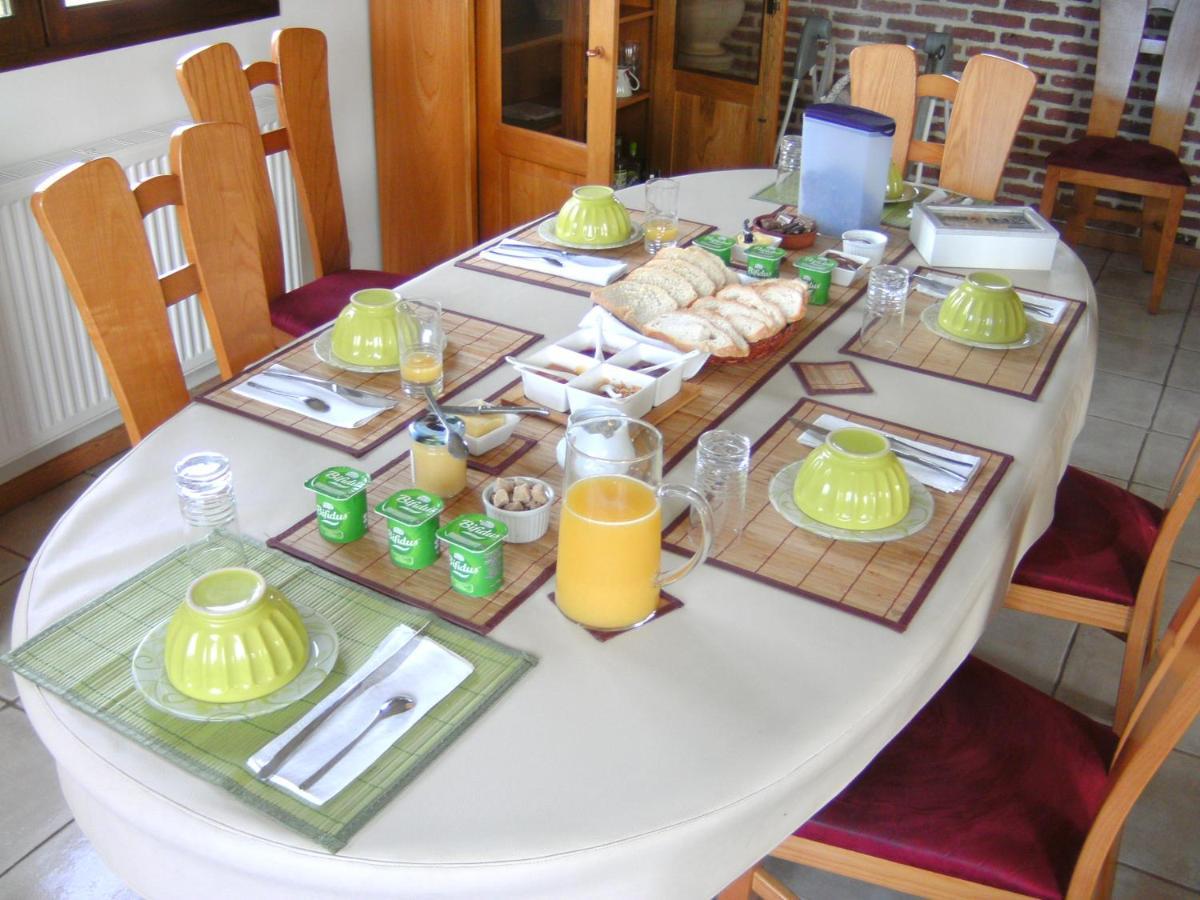 Au Fil De L'Eau Bed & Breakfast Saulzoir Eksteriør bilde