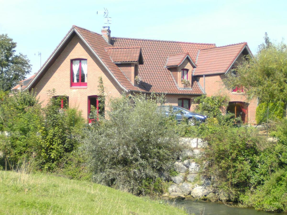 Au Fil De L'Eau Bed & Breakfast Saulzoir Eksteriør bilde